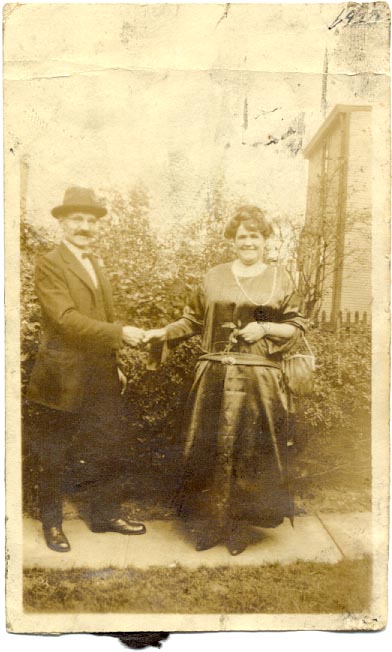 auntkate.jpg, 51860 bytes, 10/08/2001