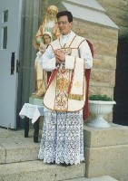 fathertom.jpg
