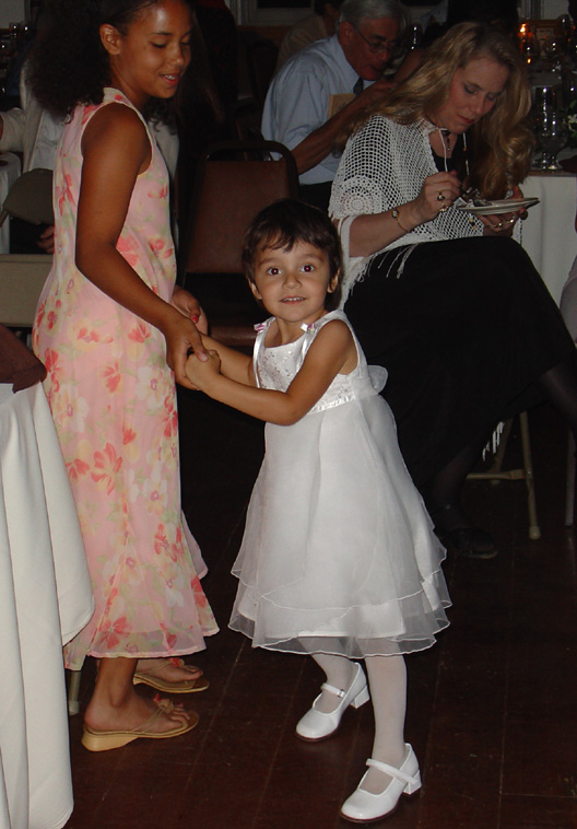 reception08.jpg, 133160 bytes, 7/28/2004