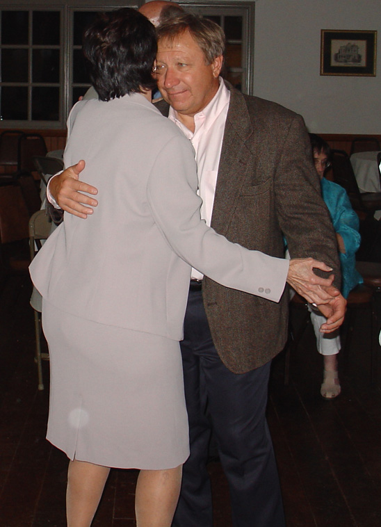 reception18.jpg, 123246 bytes, 7/28/2004