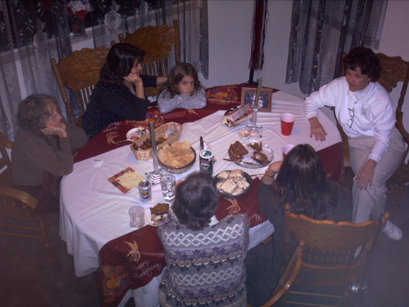 table.jpg, 130268 bytes, 11/23/2001